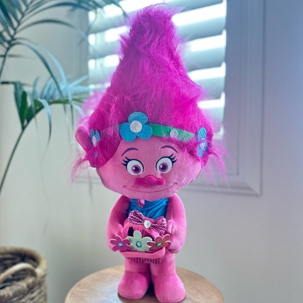 Trolls poppy Easter stand up greeter doll plush